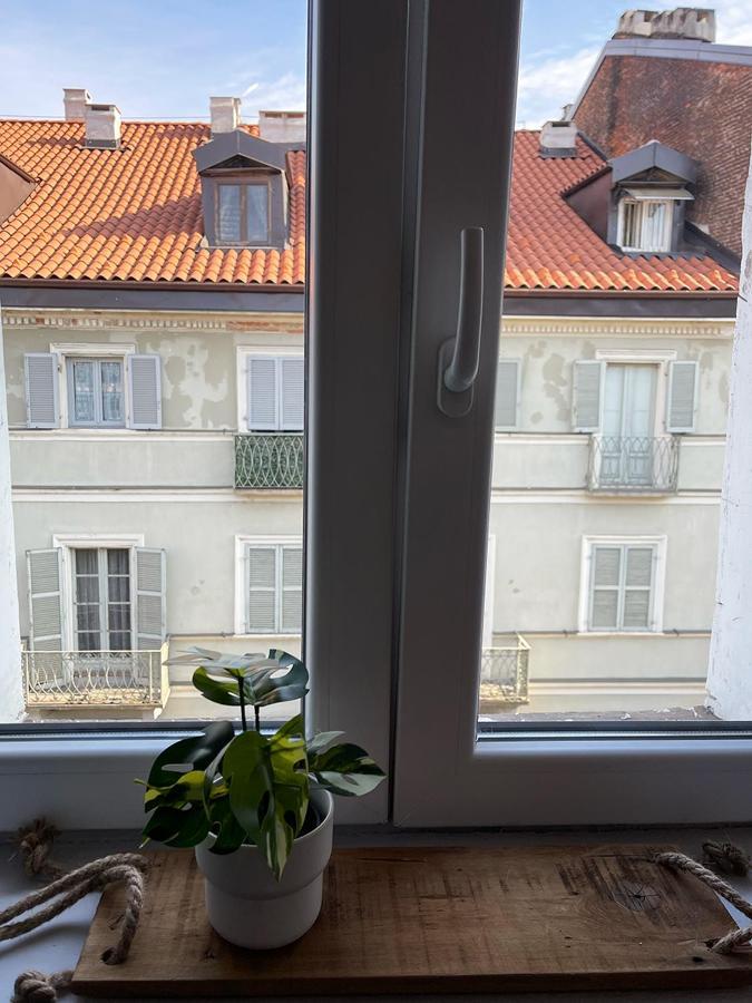 Italian Maison - Studio In The Heart Of 토리노 외부 사진